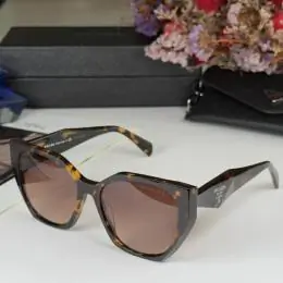 prada aaa qualite lunettes de soleil s_1214342